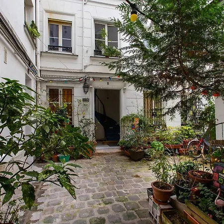 Lovely Studio In
